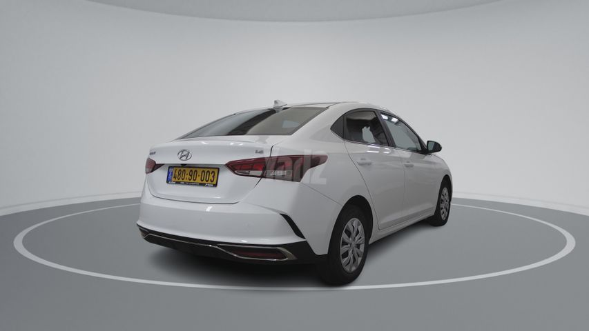 יונדאי אקסנט i25