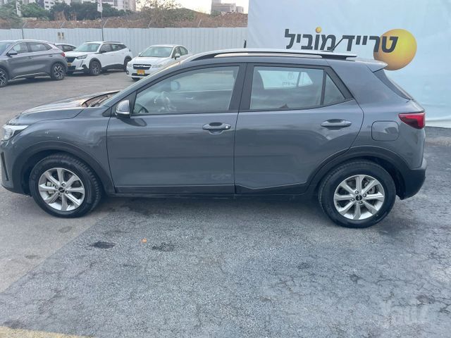 קיה סטוניק