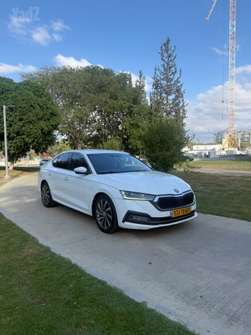 סקודה אוקטביה