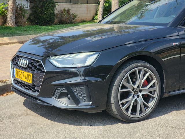 אאודי A4
