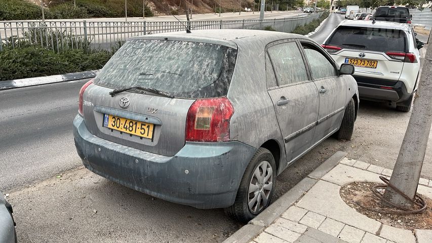 מודעת רכב טויוטה קורולה 1