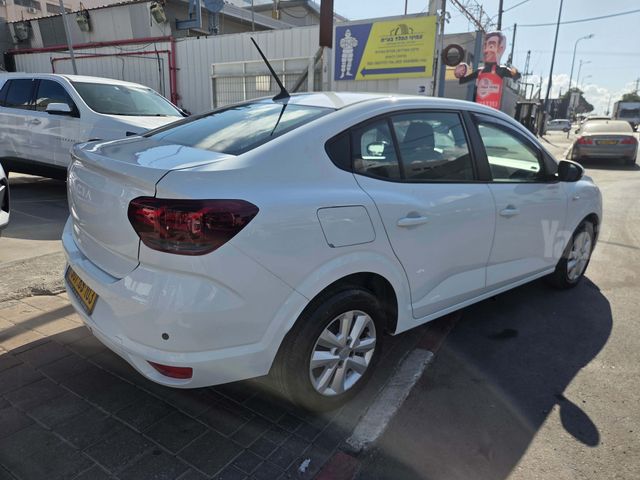 דאצ'יה לוגאן