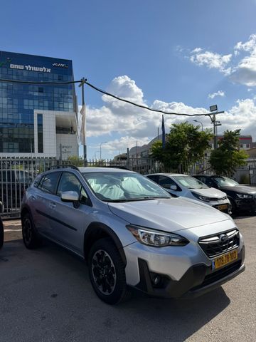 סובארו XV