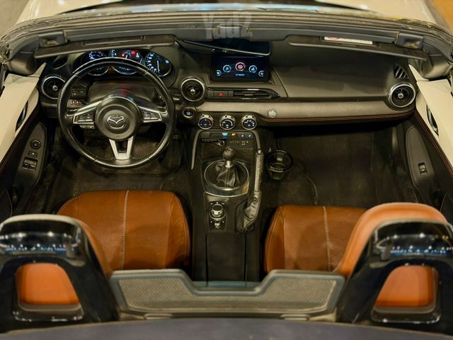מאזדה MX-5