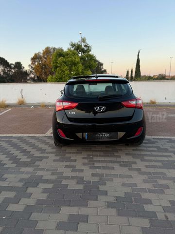 יונדאי i30