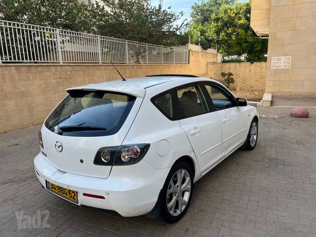 מאזדה 3