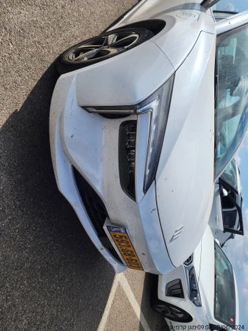 אי.וי איזי Limo