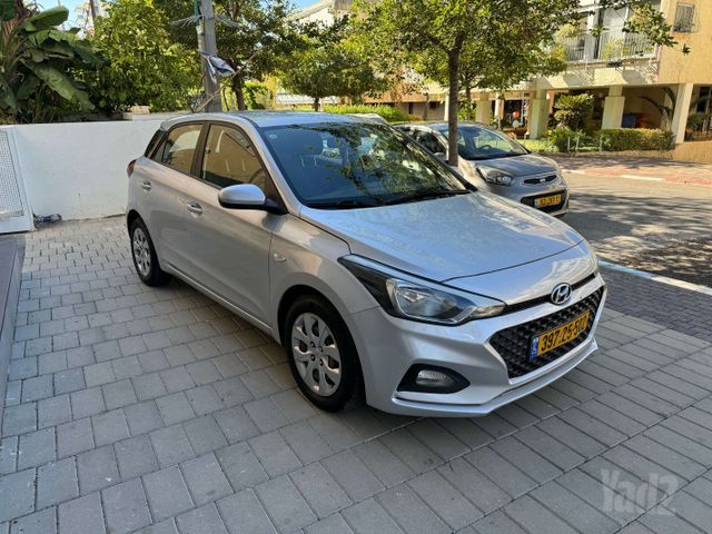 יונדאי i20