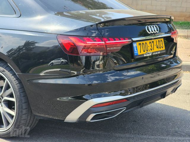 מודעת רכב אאודי A4 1