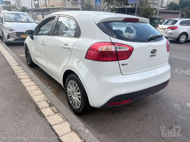 מודעת רכב קיה ריו