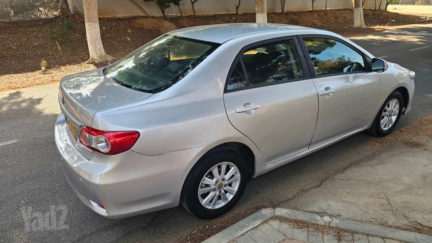 טויוטה קורולה