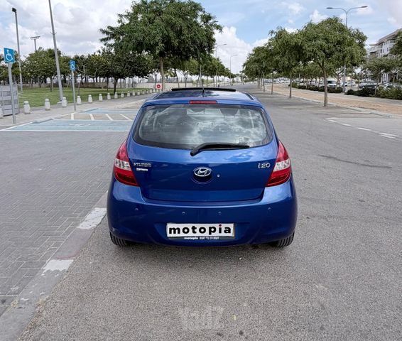 יונדאי i20