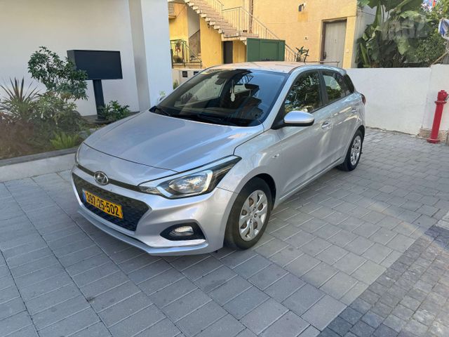 מודעת רכב יונדאי i20