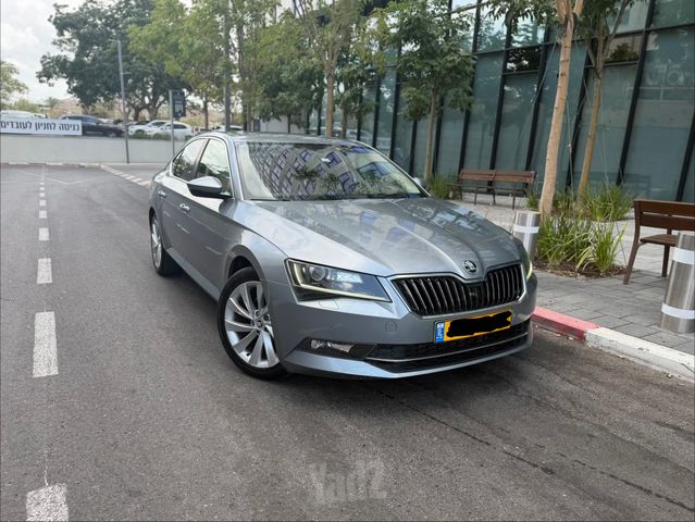 מודעת רכב סקודה סופרב