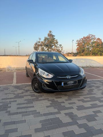 יונדאי אקסנט i25