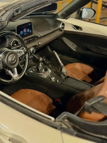 מאזדה MX-5