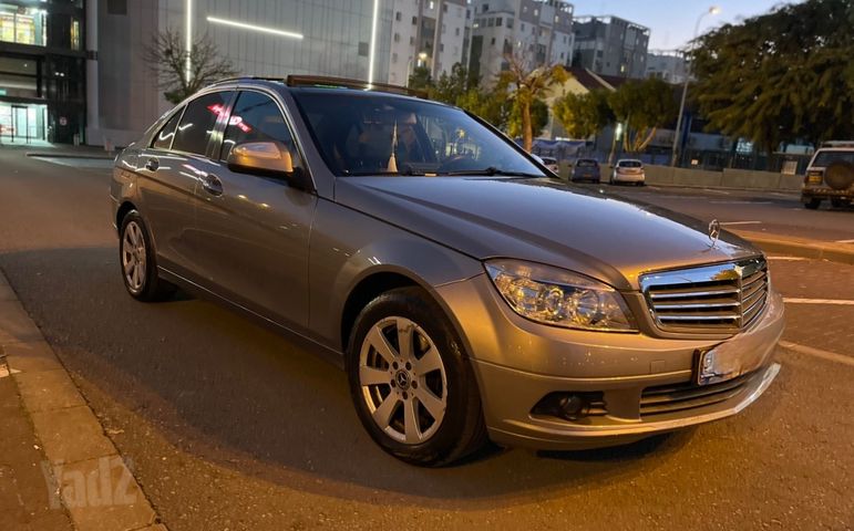 מודעת רכב מרצדס-בנץ C-class