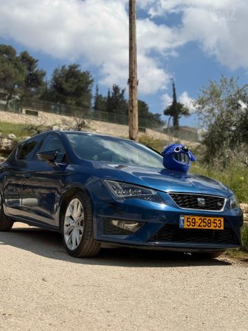 סיאט לאון