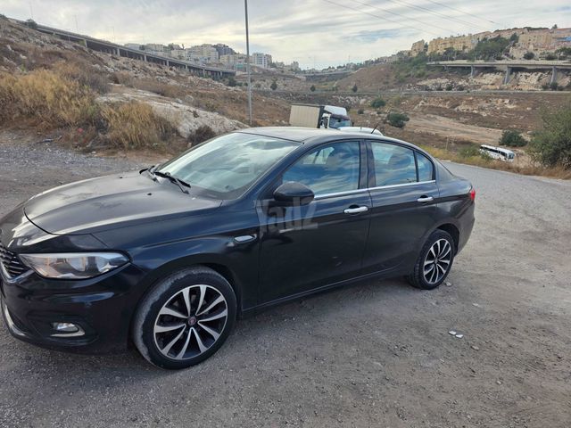פיאט טיפו