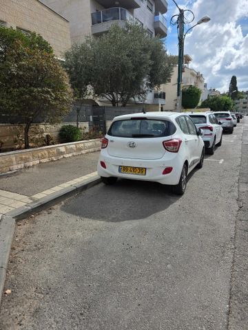 יונדאי i10