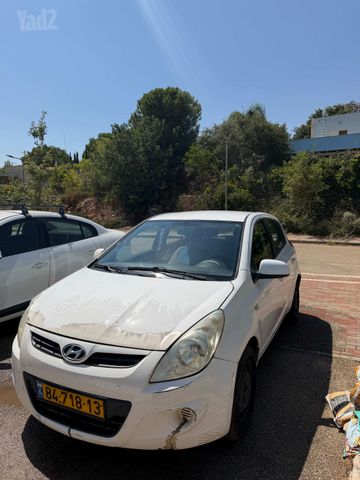 יונדאי i20