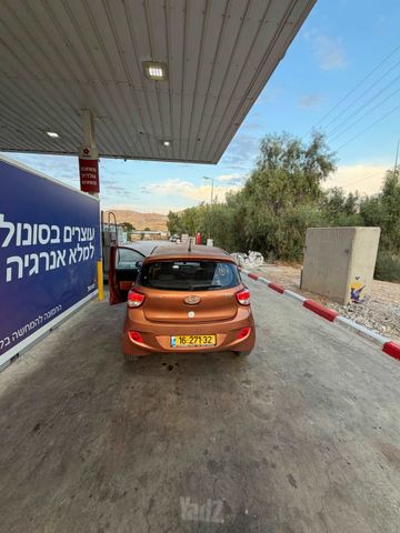 יונדאי i10