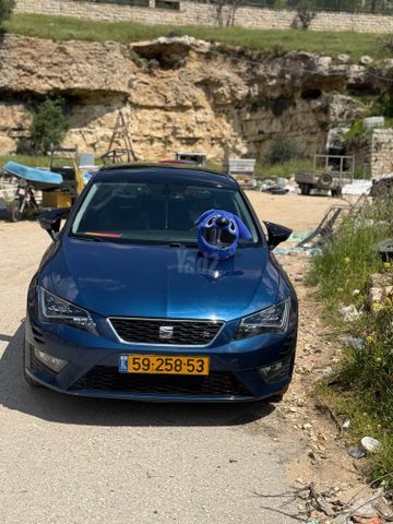 מודעת רכב סיאט לאון