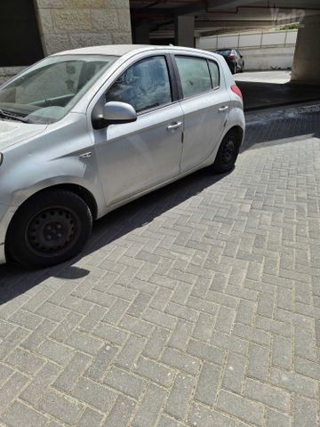 יונדאי i20