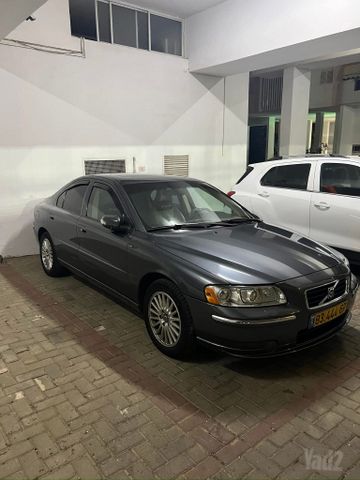 וולוו S60