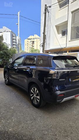 סוזוקי S-Cross