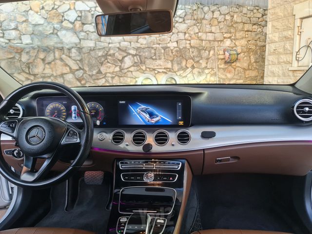 מרצדס-בנץ E-class
