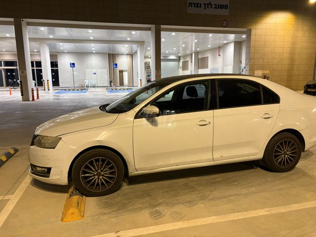 סקודה ראפיד