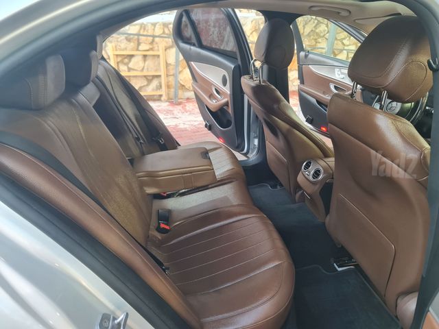 מרצדס-בנץ E-class