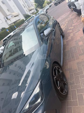 קופרה לאון