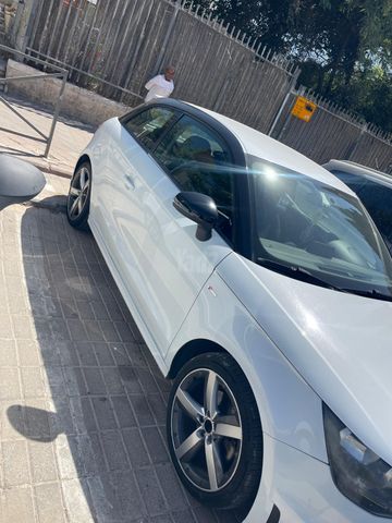 אאודי A1