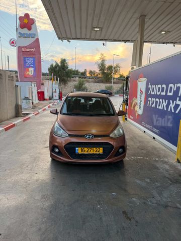 יונדאי i10