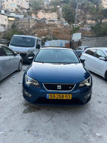 סיאט לאון