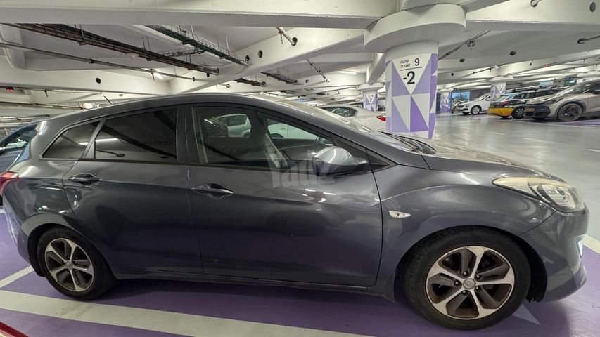 יונדאי i30