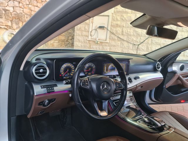 מרצדס-בנץ E-class