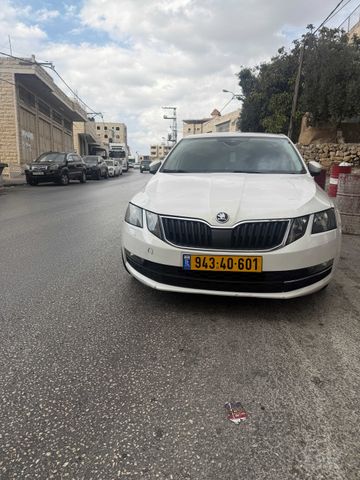 סקודה אוקטביה