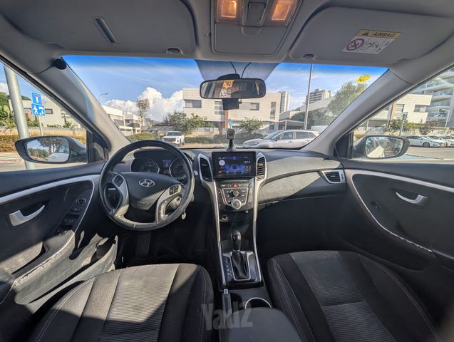 יונדאי i30