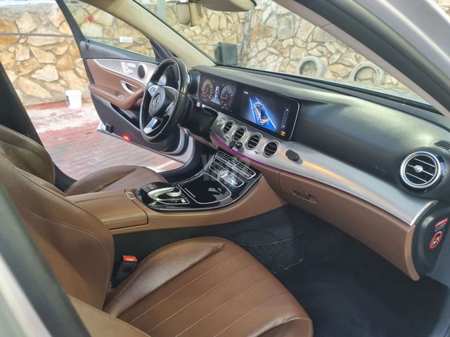 מרצדס-בנץ E-class