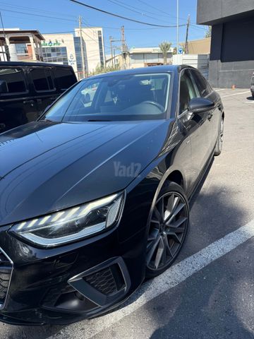 אאודי A4
