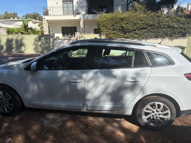 מודעת רכב רנו מגאן
