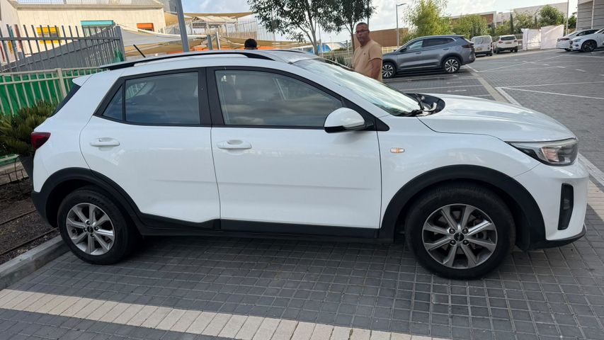 קיה סטוניק