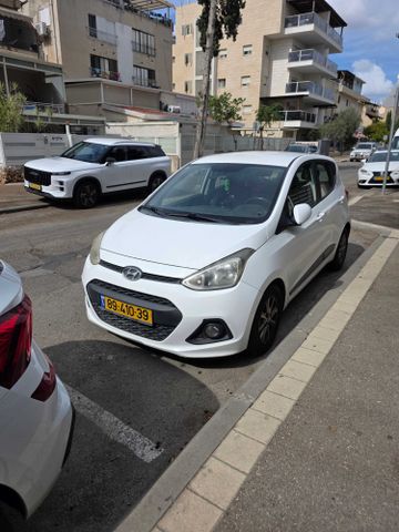 יונדאי i10