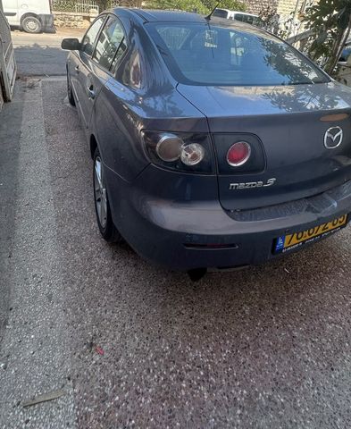 מאזדה 3