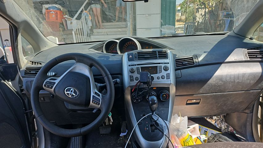 טויוטה ורסו