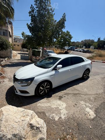 רנו מגאן