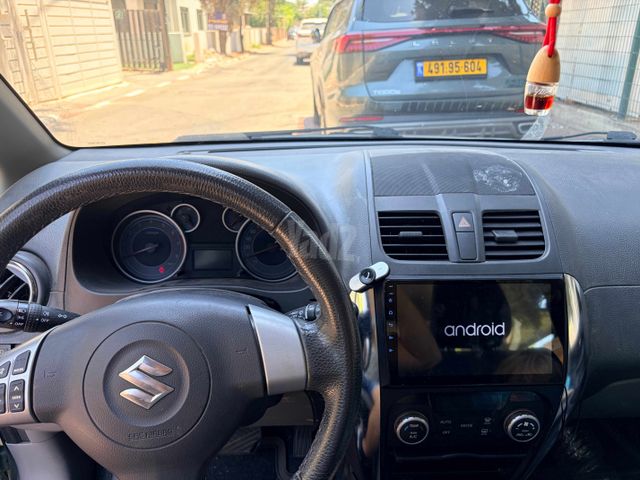 סוזוקי SX4